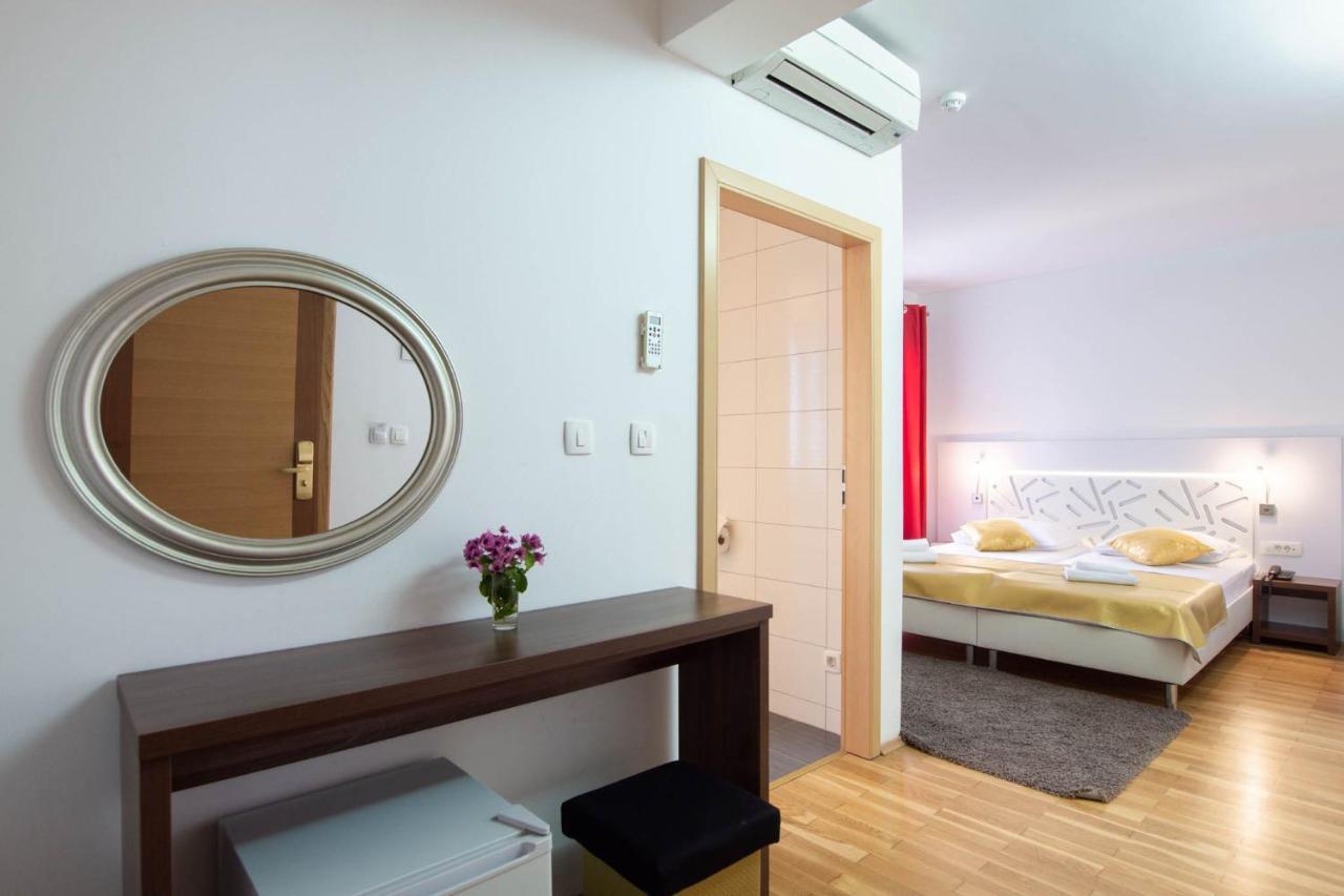 Villa Sveti Kriz Trogir Kültér fotó