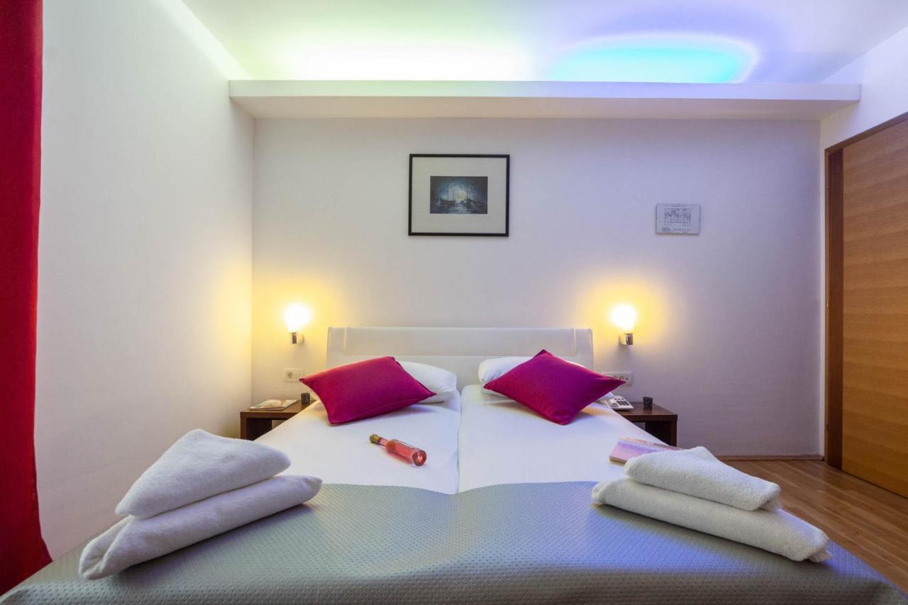Villa Sveti Kriz Trogir Kültér fotó