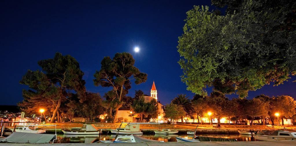 Villa Sveti Kriz Trogir Kültér fotó